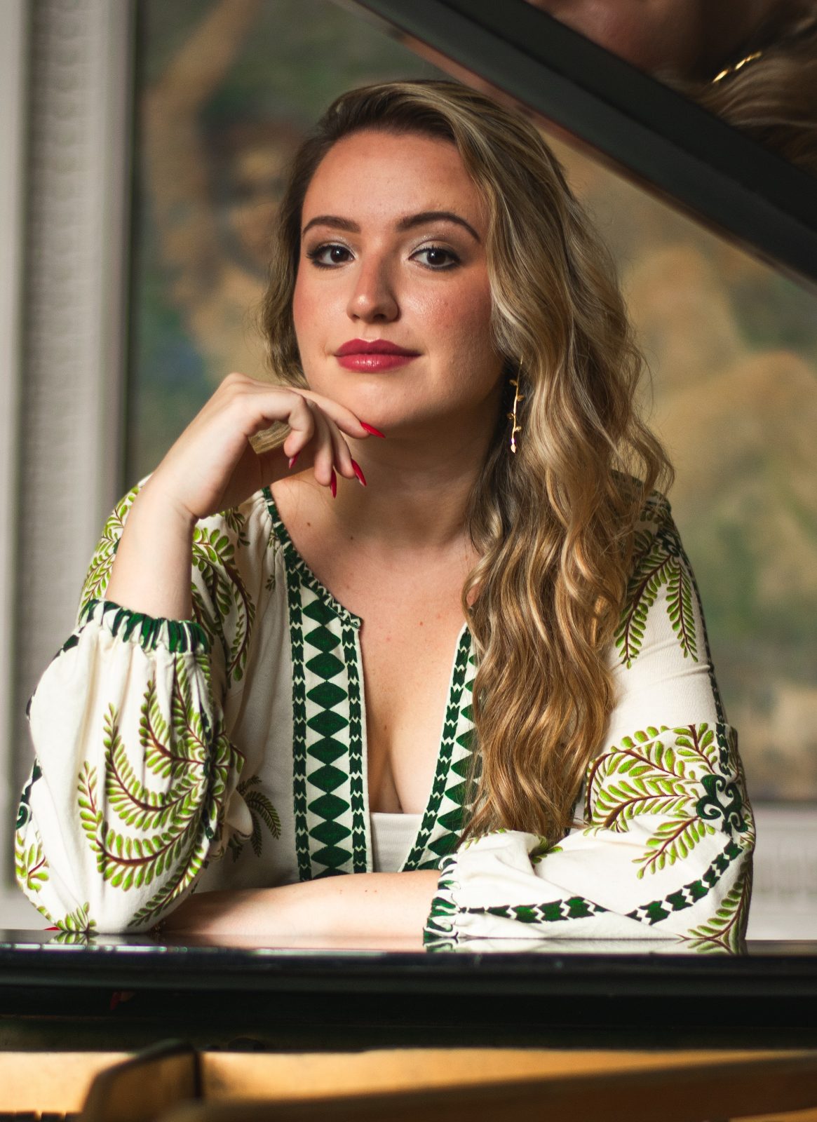Foto da soprano brasileira Carolina Morel